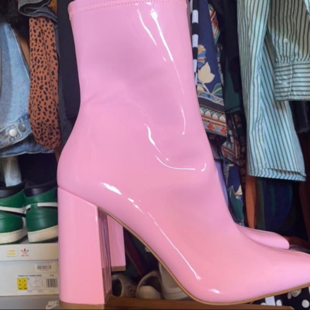 Steve Madden Lynden Boots - Light Pink